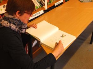 Autorenlesung mit Nikola Huppertz
