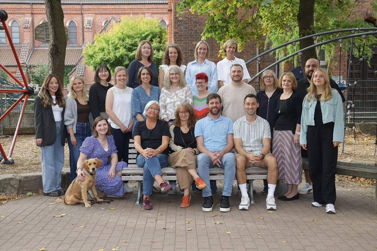 Kollegium und Mitarbeiter/innen der Eichendorffschule Hannover im September 2026